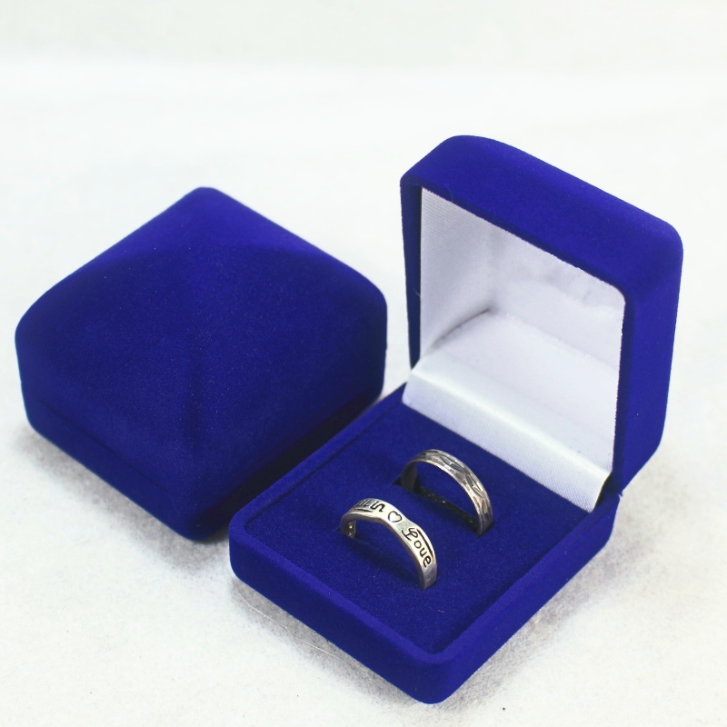 Objekt D-57 runt form Velvet Box för ring, mynt och bricka, mm.45*52*41, vikter omkring 30g